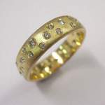 18ct Yellow Gold Diamond Scatter Ring