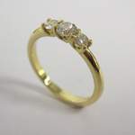 Diamond and 18ct Yellow Gold 3 Stone Ring